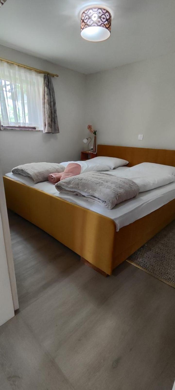 Begova Kuca-Velika Kladusa Esterno foto